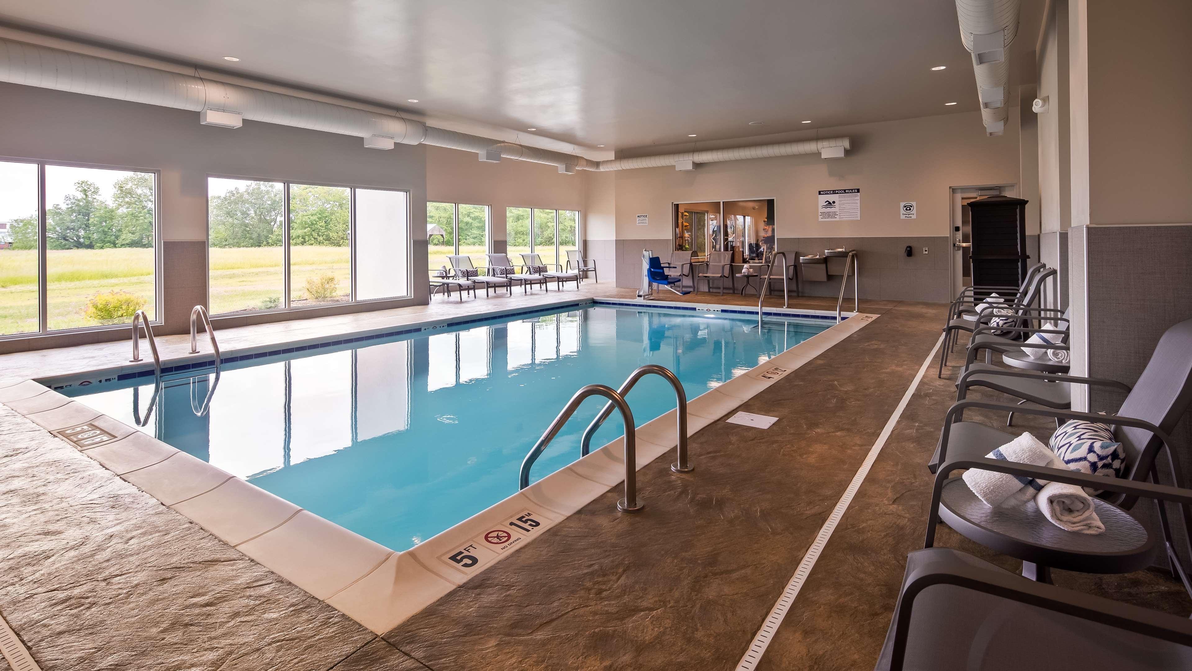 Best Western Plus North Platte Inn & Suites Exterior photo