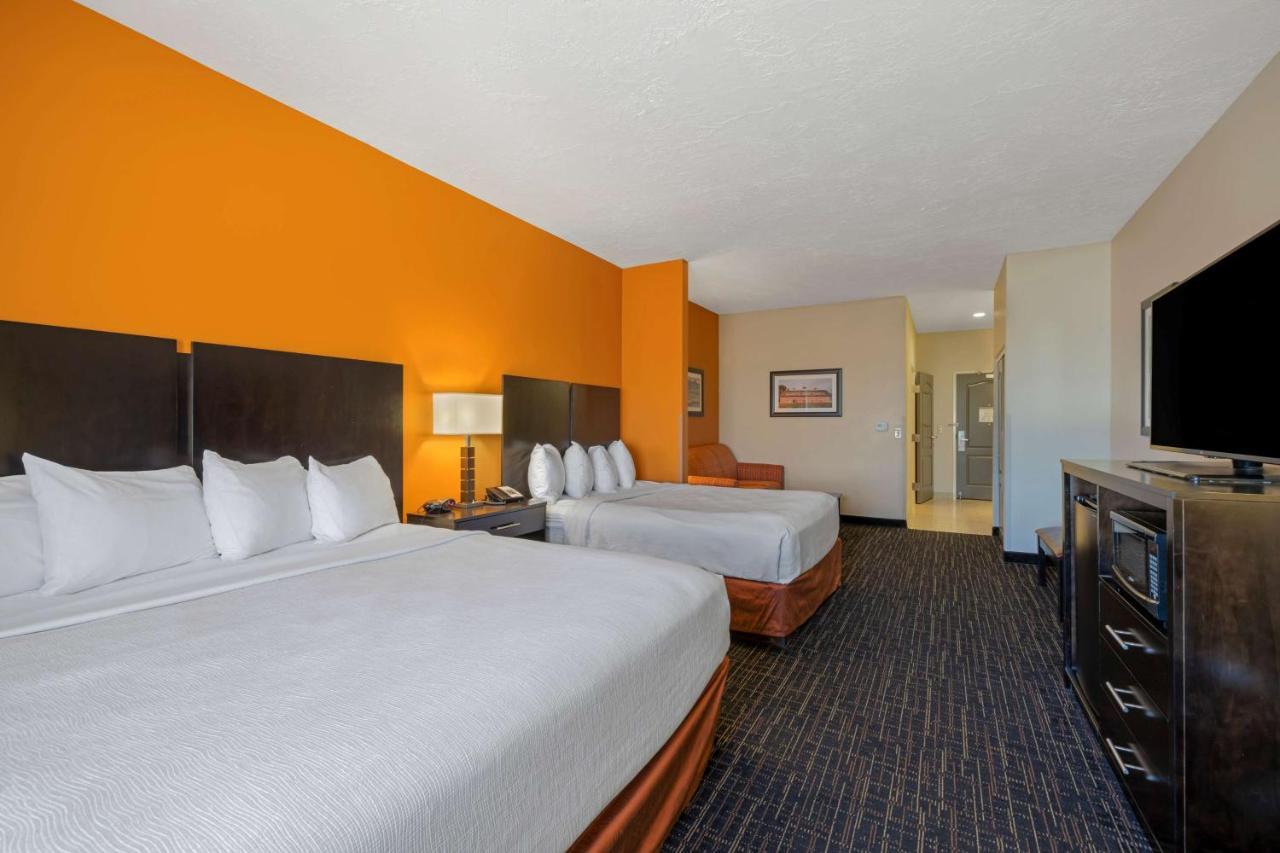 Best Western Plus North Platte Inn & Suites Exterior photo