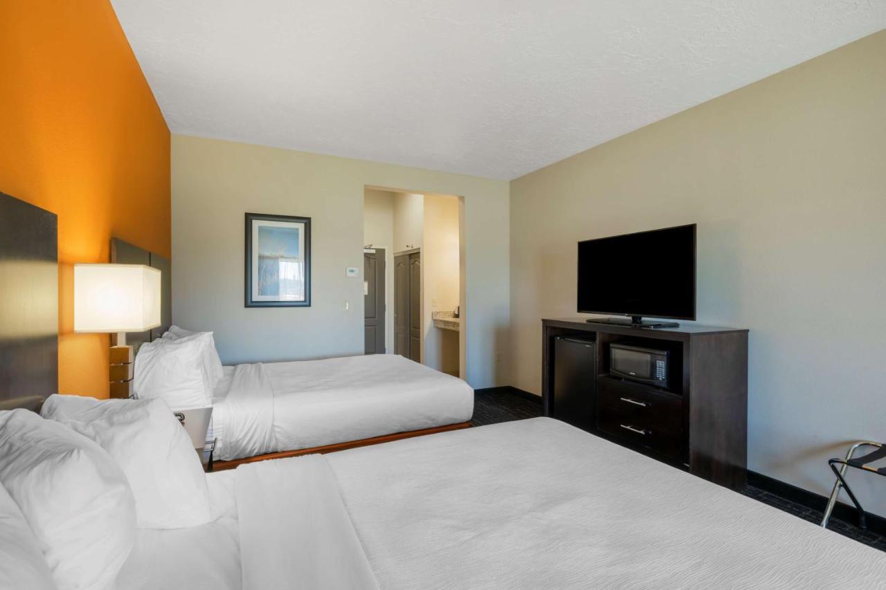 Best Western Plus North Platte Inn & Suites Exterior photo